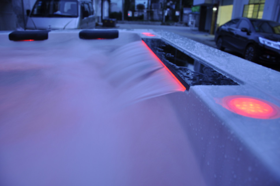 Гидромассажный СПА бассейн Kingston JCS-83 (рис.4) Гидромассажный СПА бассейн Kingston JCS-83 (рис.4)